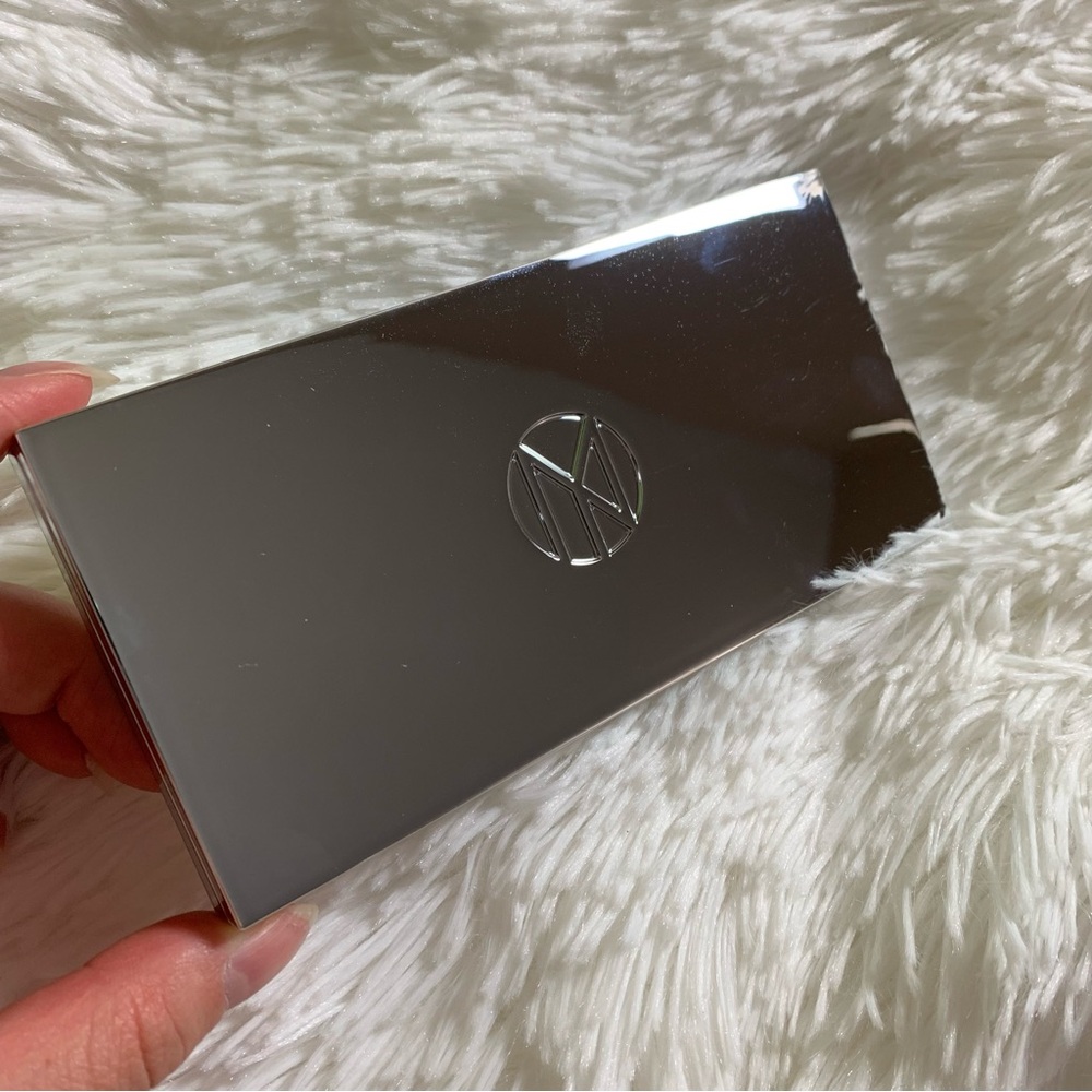 IL MAKIAGE Colour Boss Master Eyeshadow Palette BNIB - Picture 4 of 8